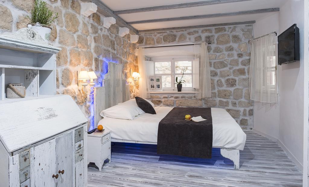 Guesthouse Rustico دوبروفينك المظهر الخارجي الصورة